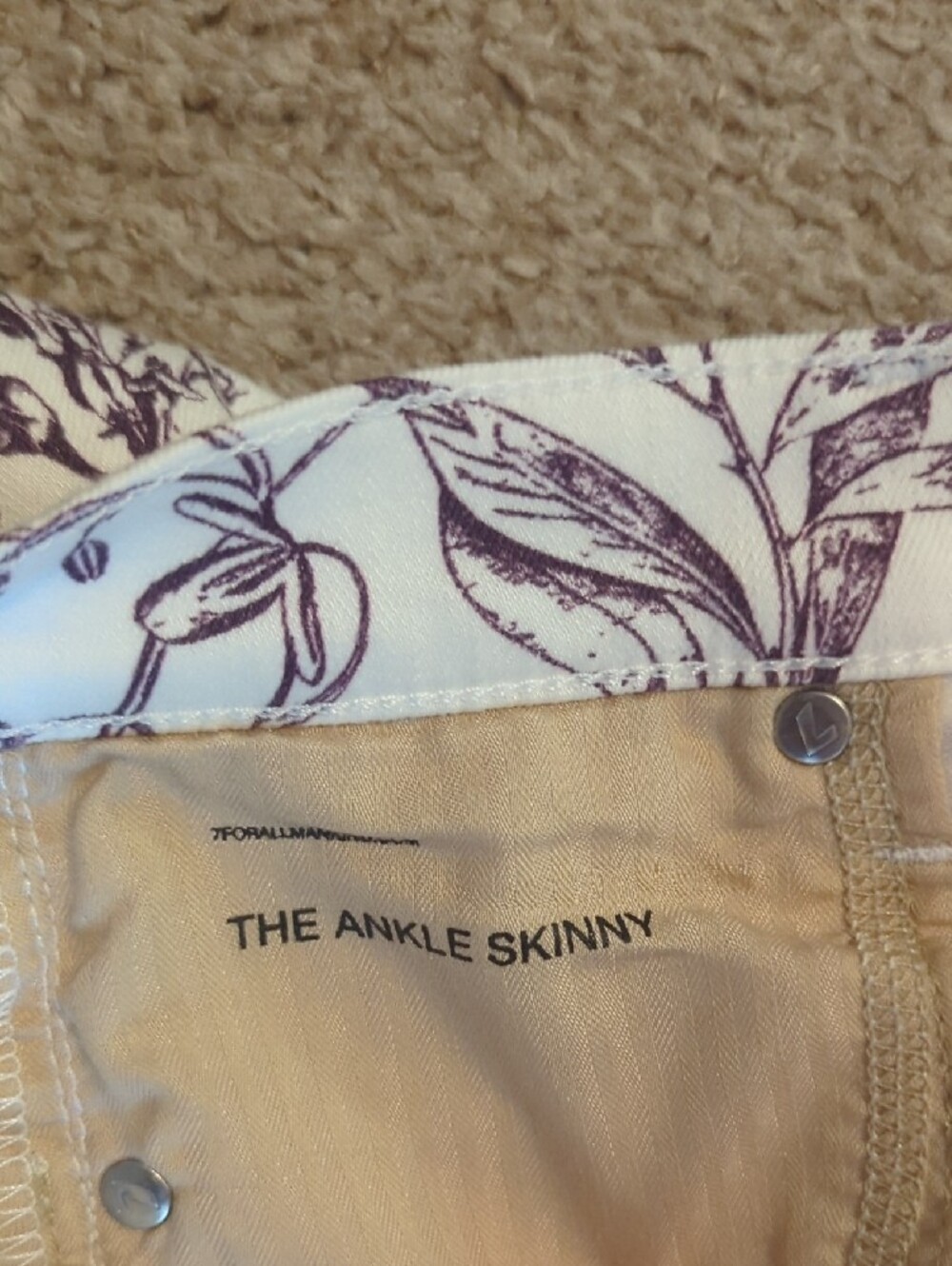 NWOT 7 For All Mankind The Ankle Skinny High-Rise Floral and Serpent Print Jeans - Picture 6 of 7